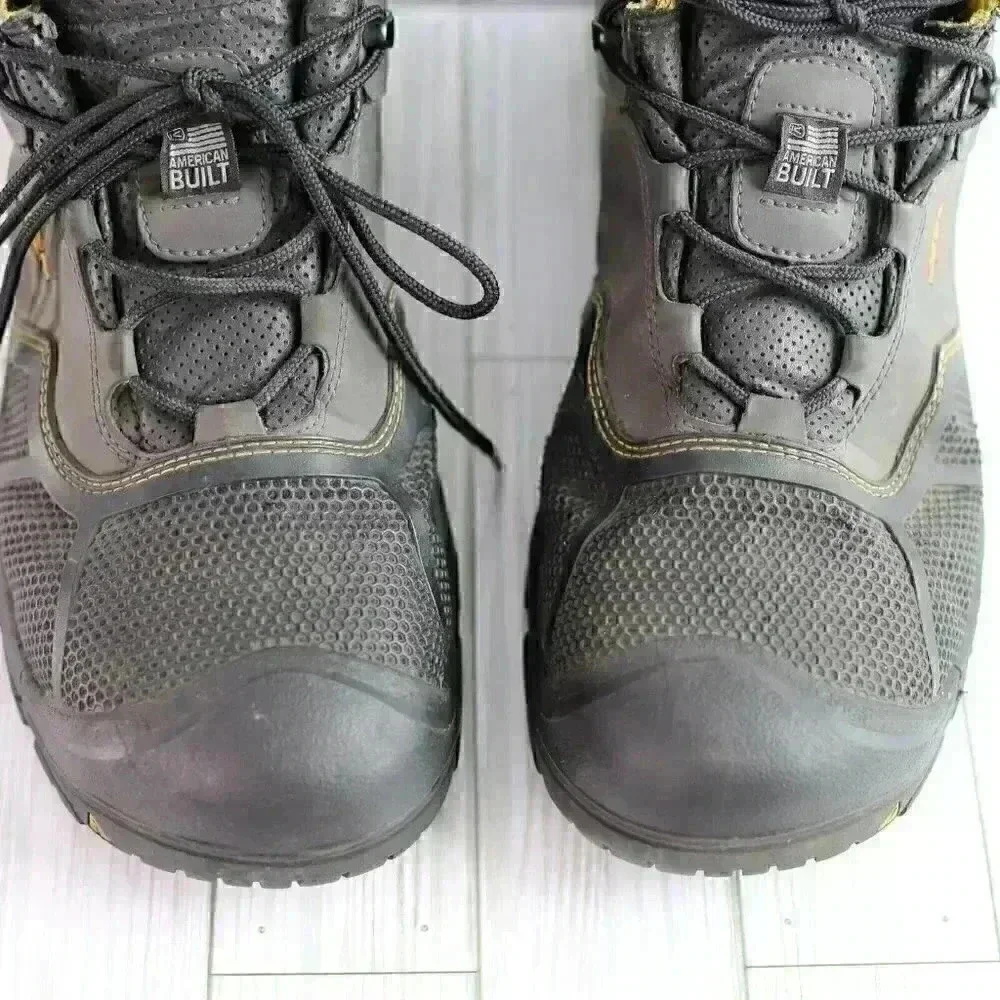 Keen step into